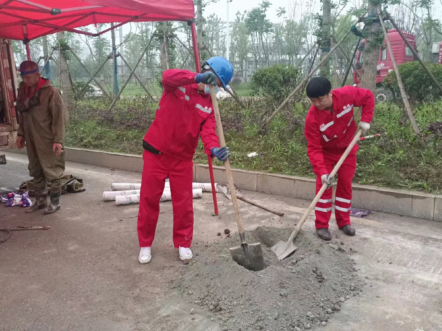榆树管道疏通哪家好】及时进行市政管道清淤