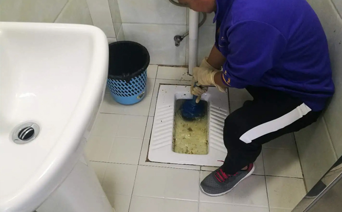 榆树疏通蹲坑